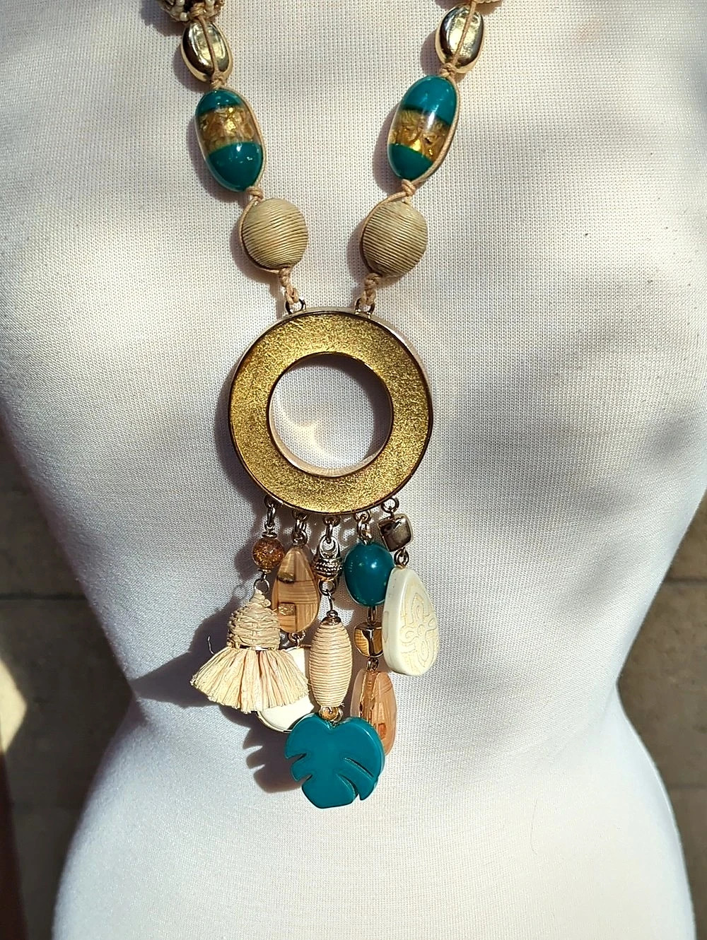 Statement Pendant Necklace in Gold & Green Like New